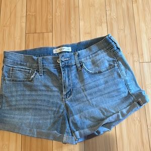 Abercrombie shorts size 6